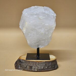 Bergkristal op standaard