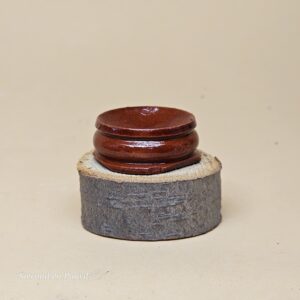 Houten standaard voor edelsteenbollen XS